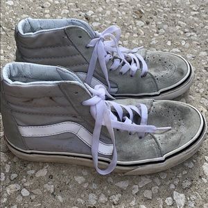 Women’s High top vans